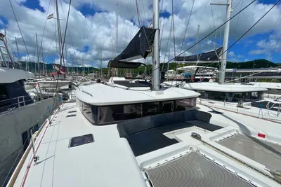 Lagoon 450 F
