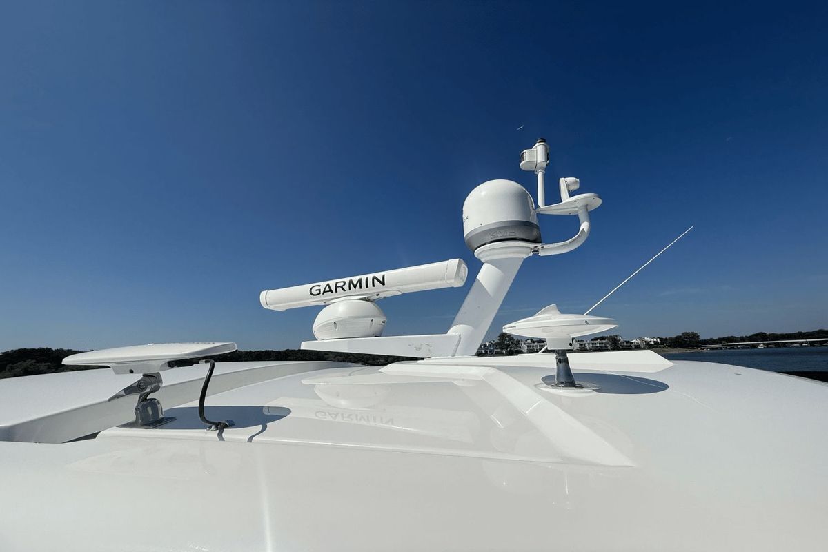 2020 Cruisers Yachts 50 