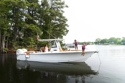 Sea Hunt Ultra 305 SE