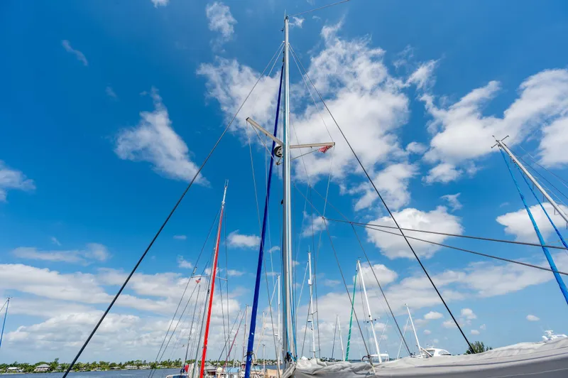 Sabai Sabai Yacht Photos Pics 