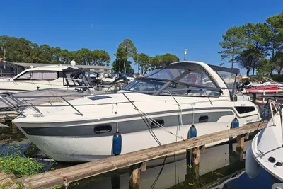 2015 Bavaria Bavaria Sport 300