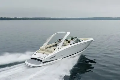 2017 Regal 2800