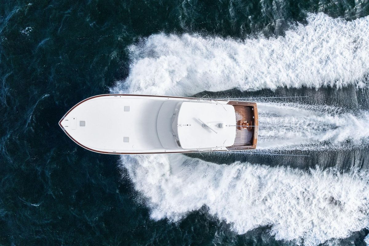 2001 Viking 61 