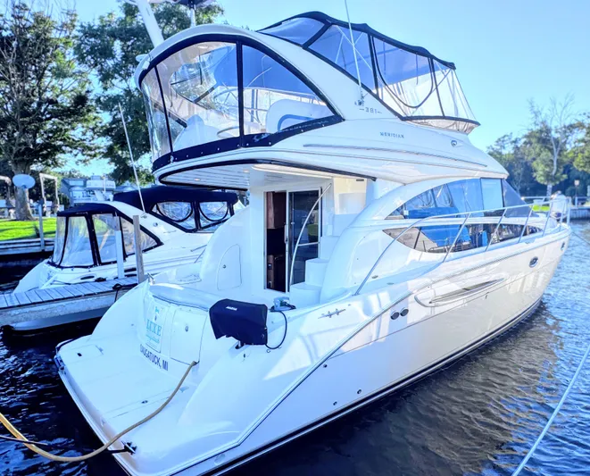 Luxe Yacht Photos Pics 