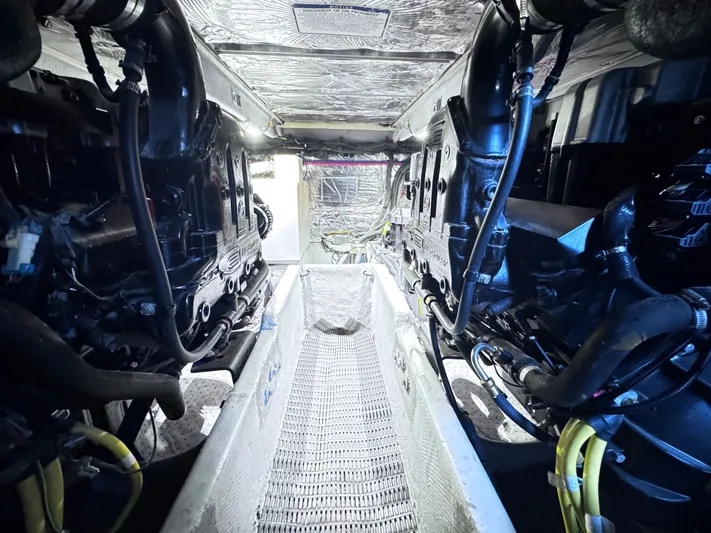 Luxe Yacht Photos Pics 