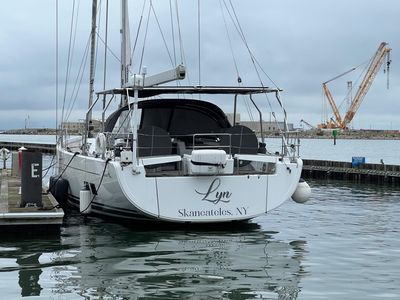 Yacht
