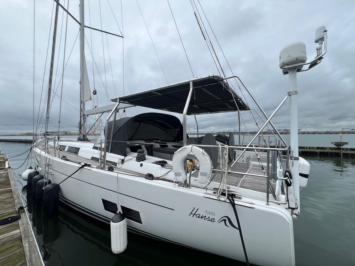 2017 Hanse 58 