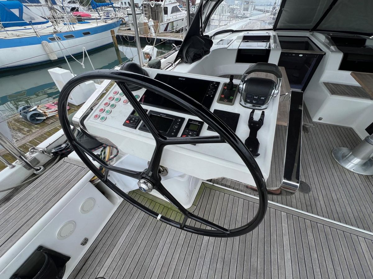 2017 Hanse 58 