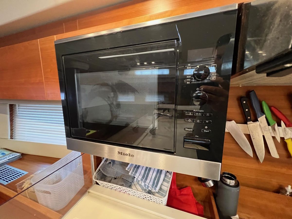 2017 Hanse 58 
