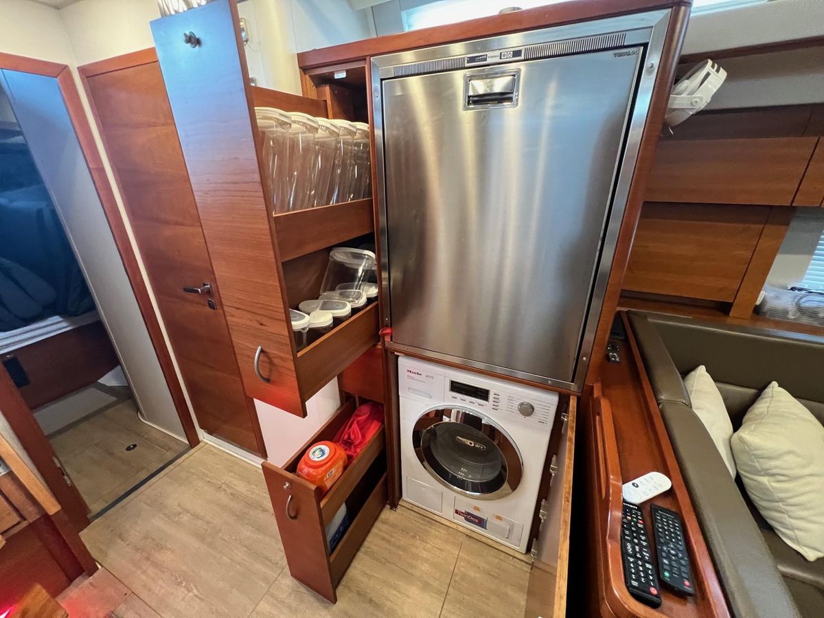 2017 Hanse 58 