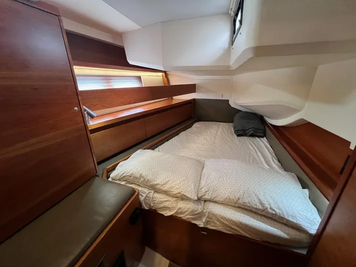 Lyn Yacht Photos Pics Hanse 588