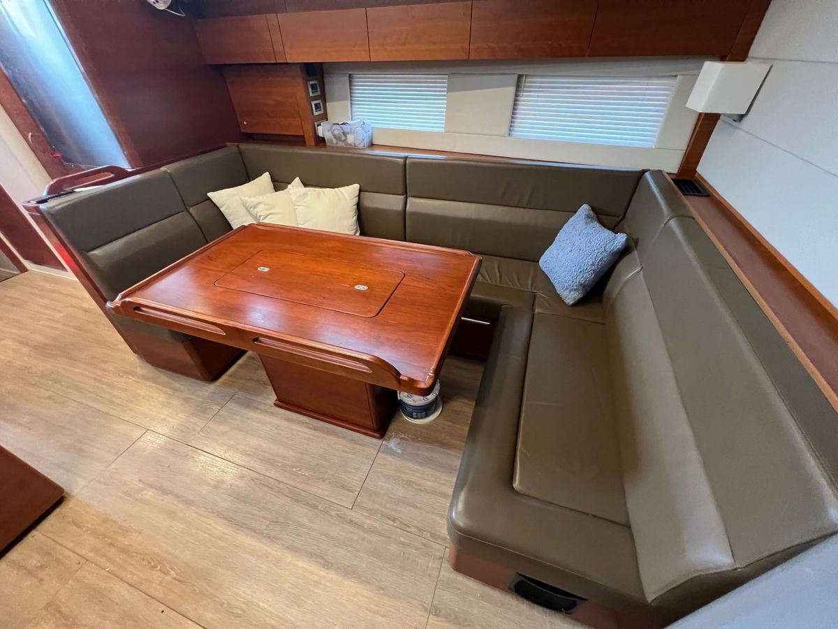 2017 Hanse 58 