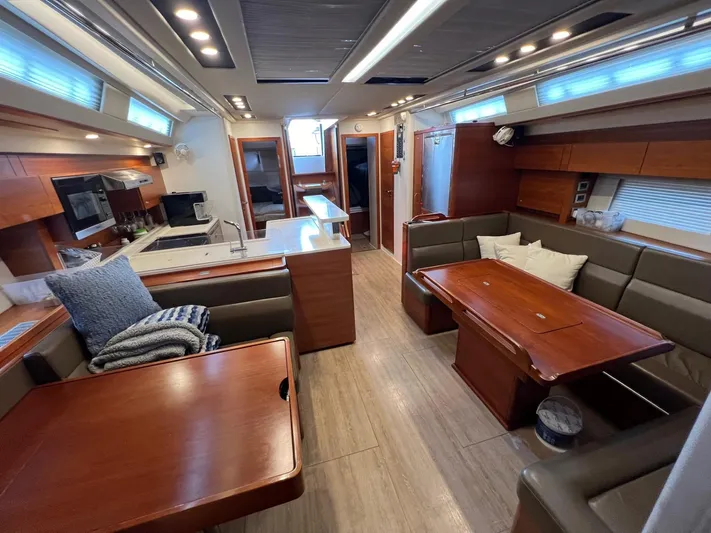 Lyn Yacht Photos Pics Hanse 588