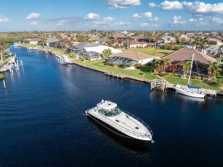 Jo's Diamond Yacht Photos Pics 