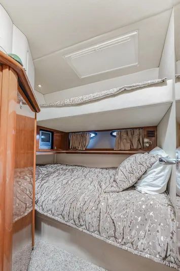 Jo's Diamond Yacht Photos Pics 