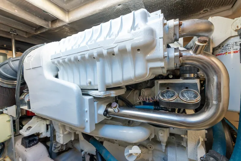 Jo's Diamond Yacht Photos Pics 