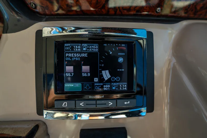 Jo's Diamond Yacht Photos Pics 