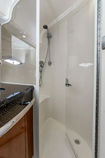 Jo's Diamond Yacht Photos Pics 