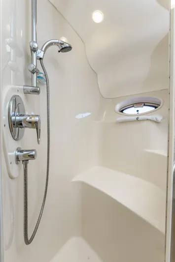 Jo's Diamond Yacht Photos Pics 