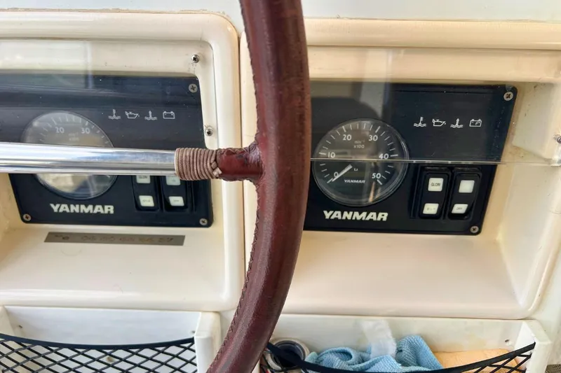 Padsou 6 Yacht Photos Pics 