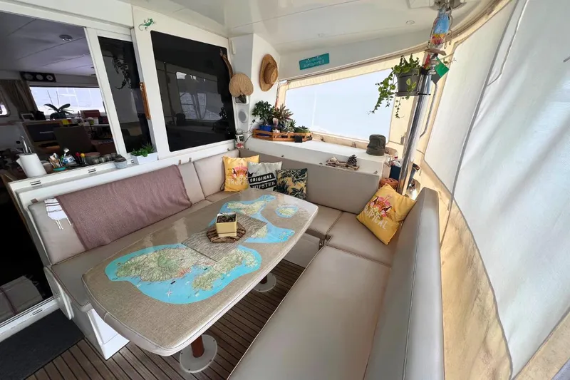 Padsou 6 Yacht Photos Pics 