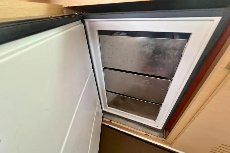 Padsou 6 Yacht Photos Pics 