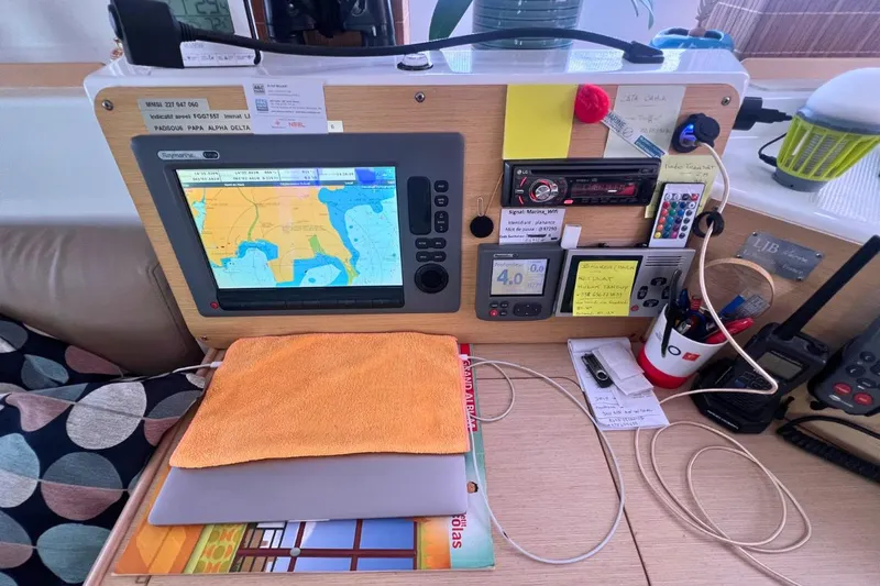 Padsou 6 Yacht Photos Pics 