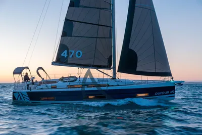 2025 Dufour 470