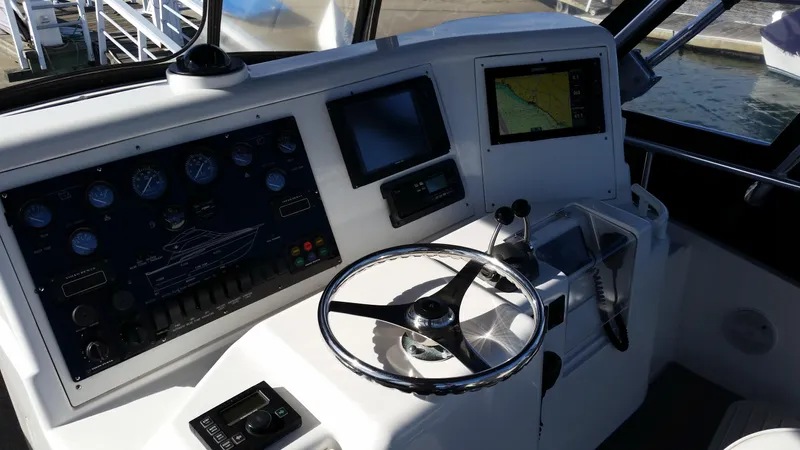 Mai Time Yacht Photos Pics 