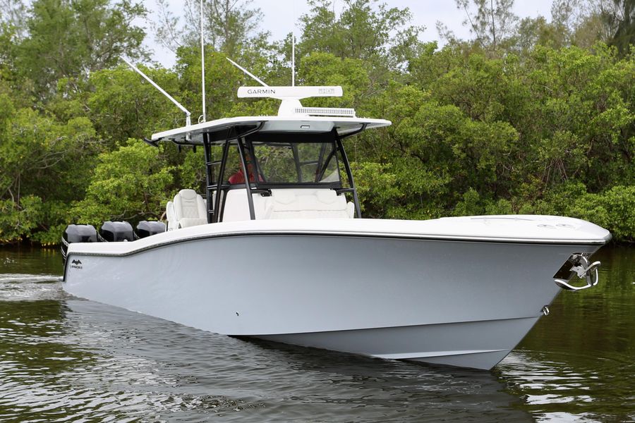 2022 Invincible 39 Open Fisherman