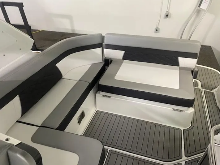  Yacht Photos Pics 2022 Monterey 295 Sport Yacht interior seating with modern design and gray accents.