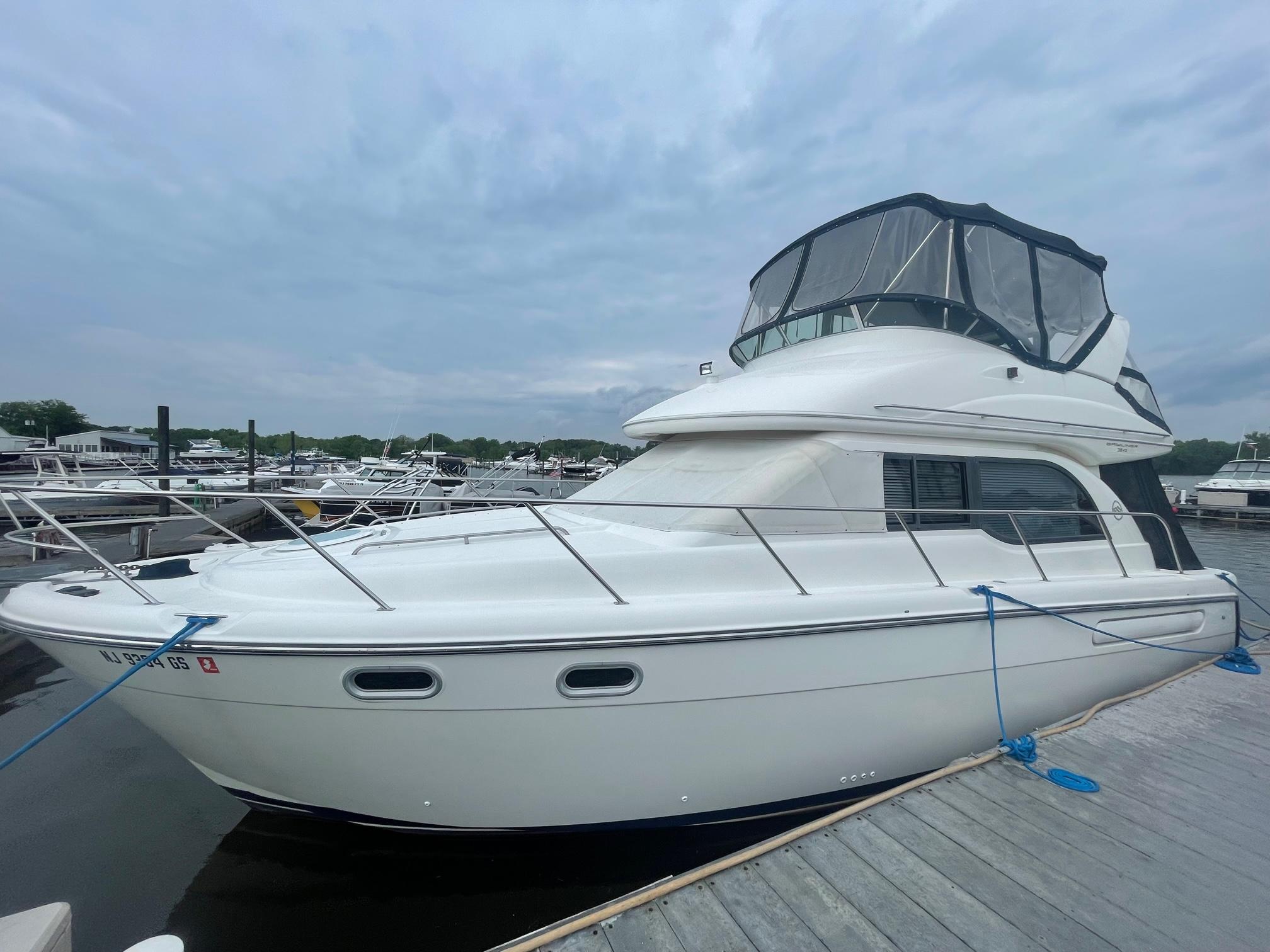 2002 Bayliner 3488 Command Bridge Motoryacht Cruiser for sale YachtWorld