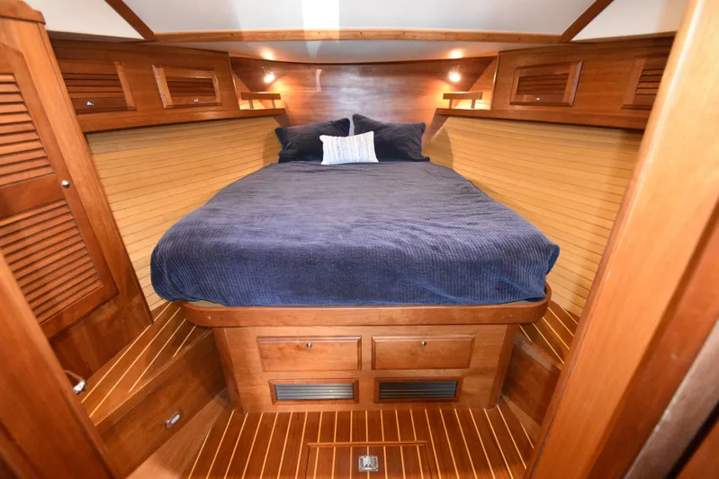 Down Time Yacht Photos Pics 