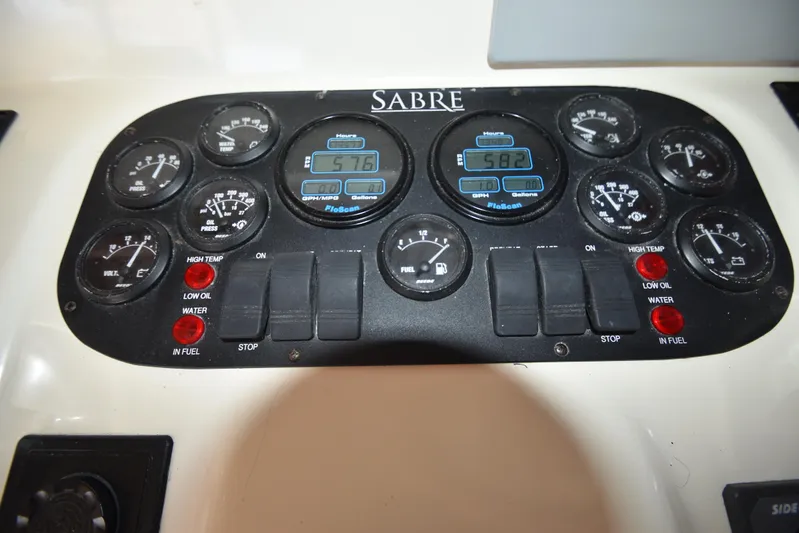 Down Time Yacht Photos Pics 