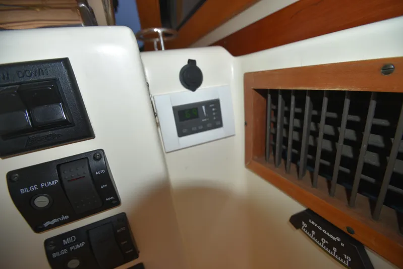 Down Time Yacht Photos Pics 