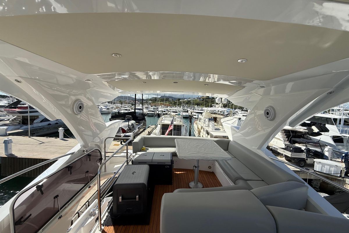 2017 Sunseeker 65 