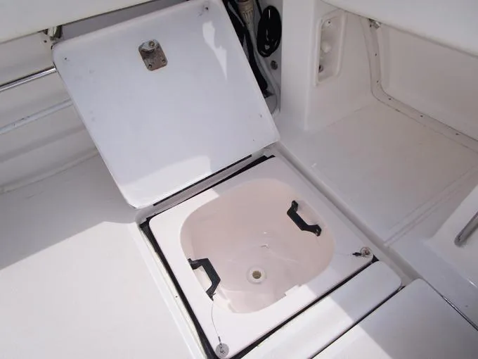 50/50 Yacht Photos Pics Removable Storage Compartment with Drain