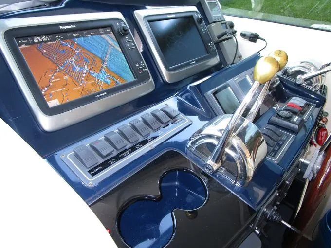 50/50 Yacht Photos Pics Helm