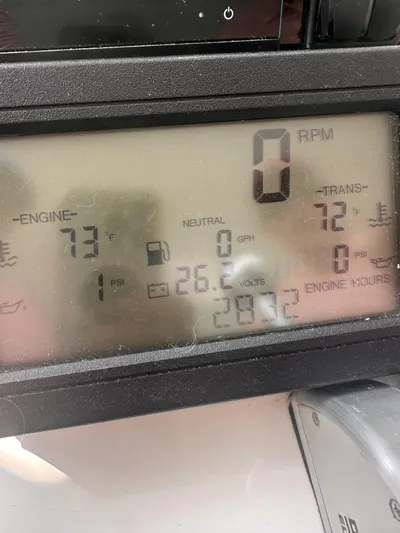 Off Piste Yacht Photos Pics 