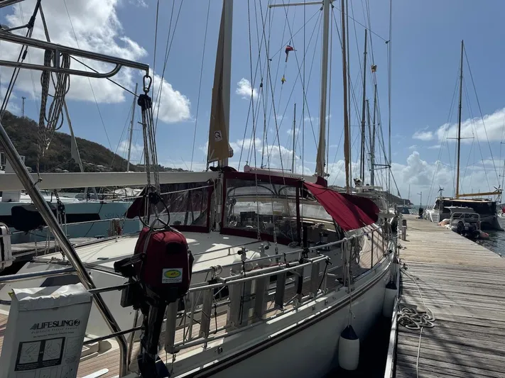 Rascal Yacht Photos Pics 