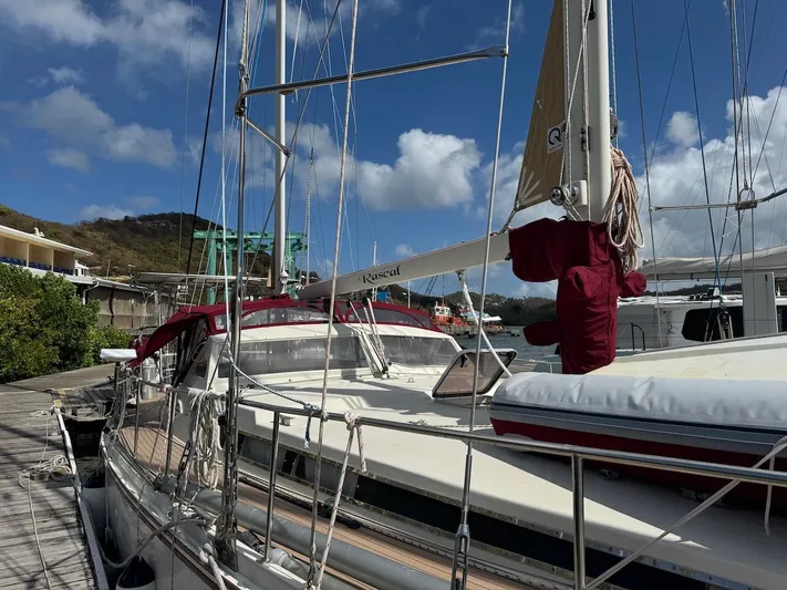 Rascal Yacht Photos Pics 