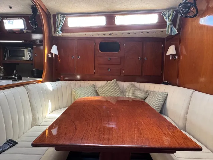 Rascal Yacht Photos Pics 