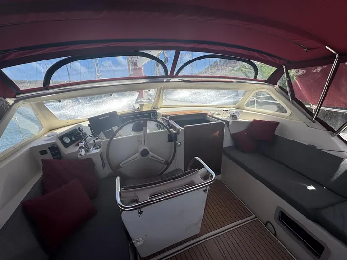 Rascal Yacht Photos Pics 