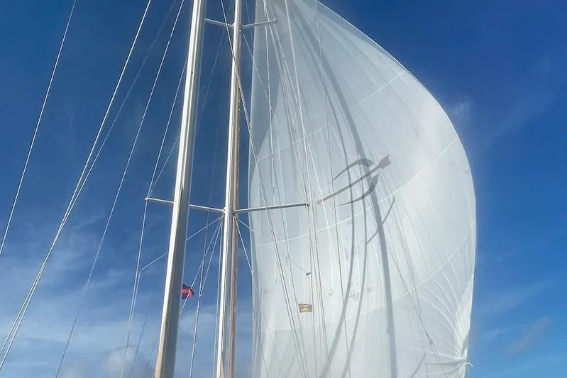 Rascal Yacht Photos Pics 