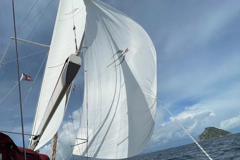 Rascal Yacht Photos Pics 