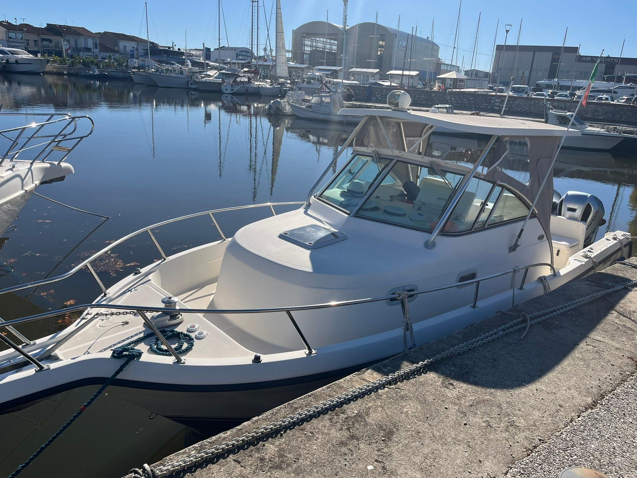 2003 Pursuit 2870 Walkaround