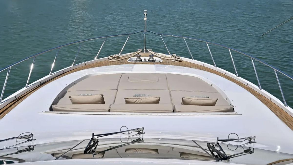 2009 Mangusta 92 