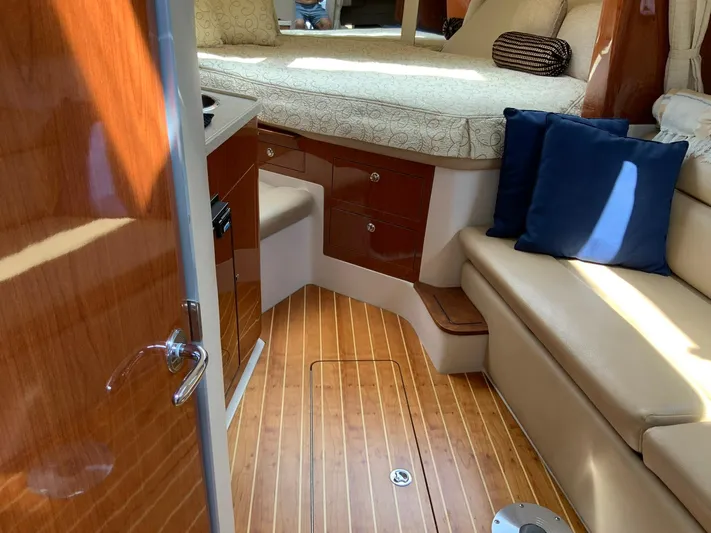 Feelin Nauti Yacht Photos Pics 