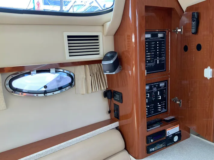 Feelin Nauti Yacht Photos Pics 