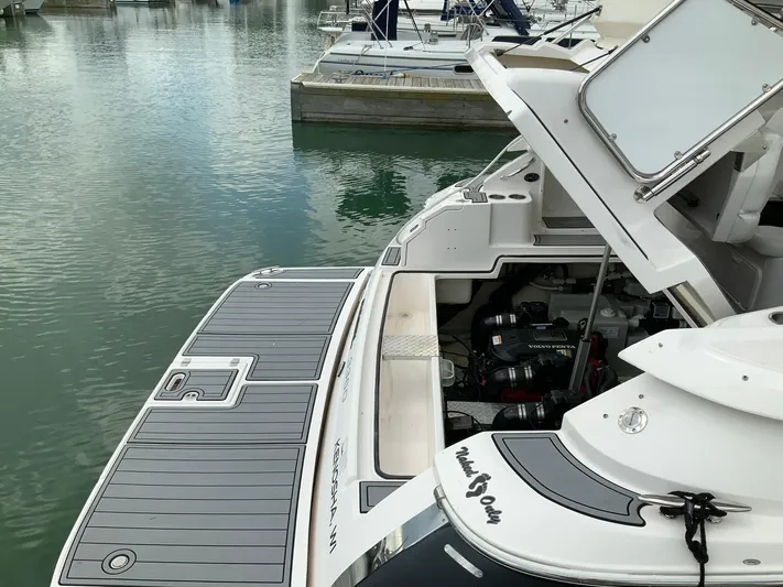 Feelin Nauti Yacht Photos Pics 